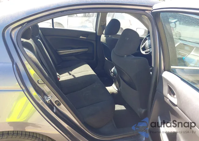 1HGCP2F78AA058024: 43268384