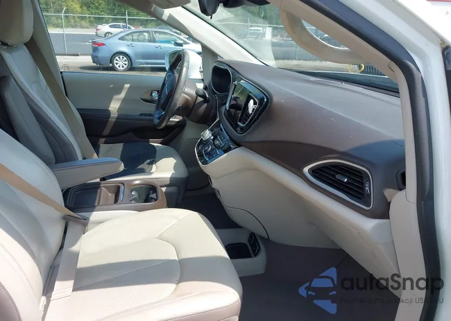 2C4RC1BG5JR103372: 43267447