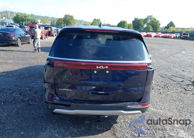 KNDNB4H30P6259620: 43267599