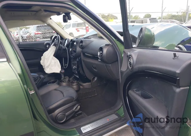 WMWZC5C50GWU20915: 43268885