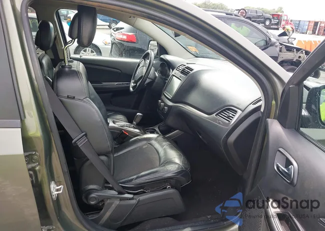 3C4PDCGG3HT565994: 43268896