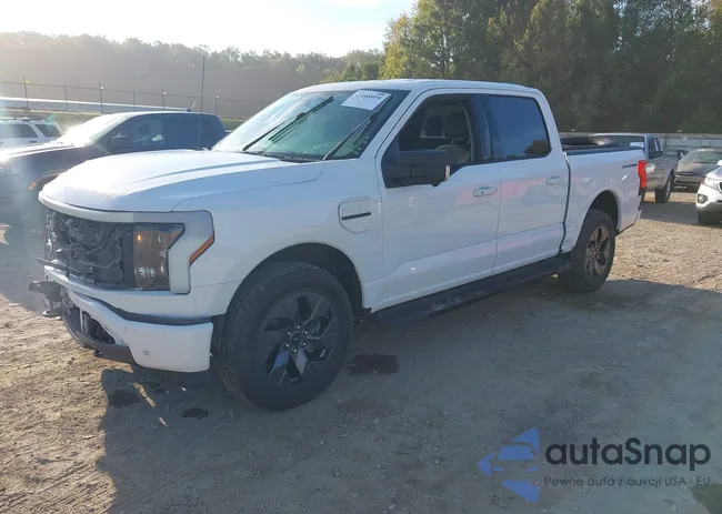 1FT6W1EVXNWG02332: 43268959