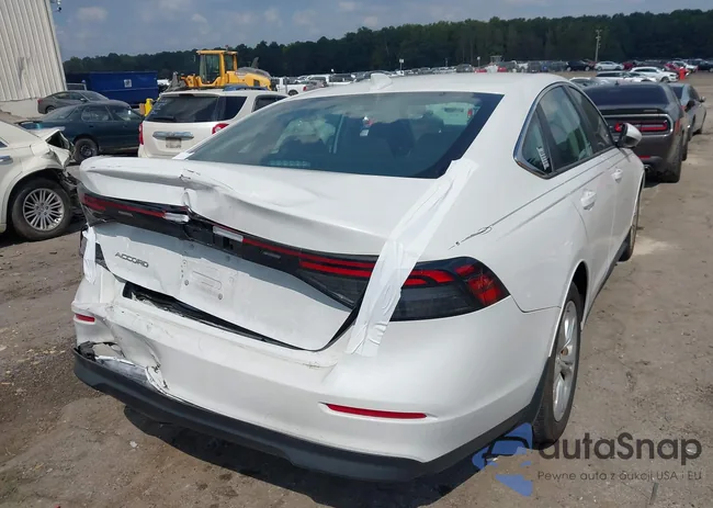 1HGCY1F28RA065224: 43268477