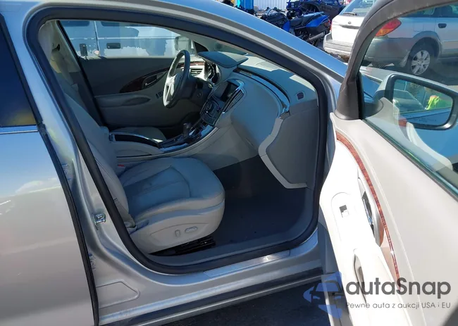 1G4GD5GR9CF333783: 43268540