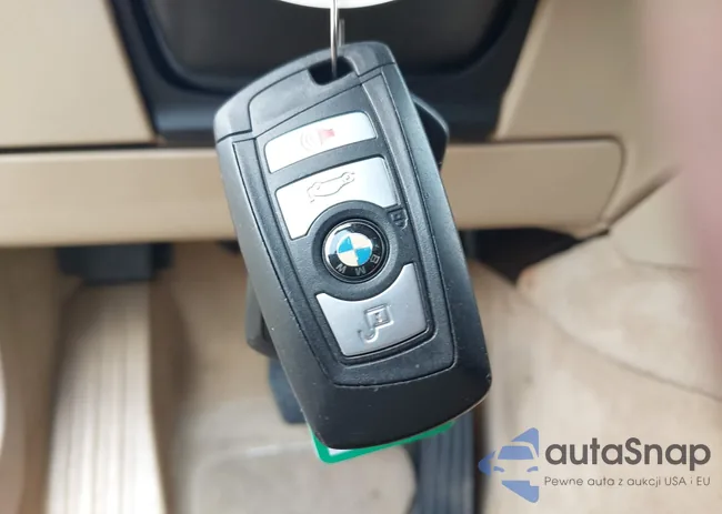 WBAXG5C57DDY35703: 43269878