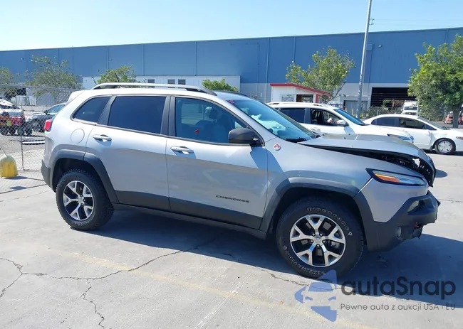 1C4PJMBB9EW240685: 43269898