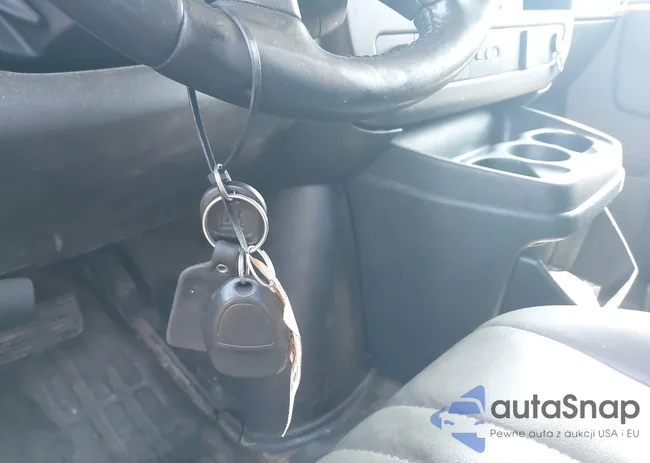 1GCWGAFP6M1219450: 43270037