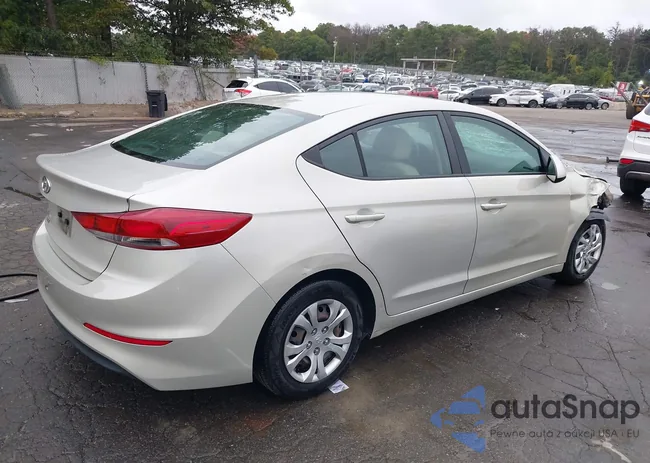 5NPD74LF9JH272720: 43270042