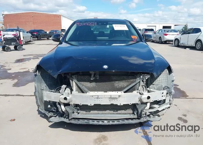 WDDWF4JB0GR143896: 43270221