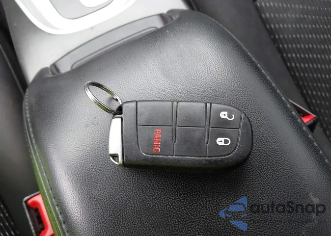 3C4PDCAB5JT302599: 43270242