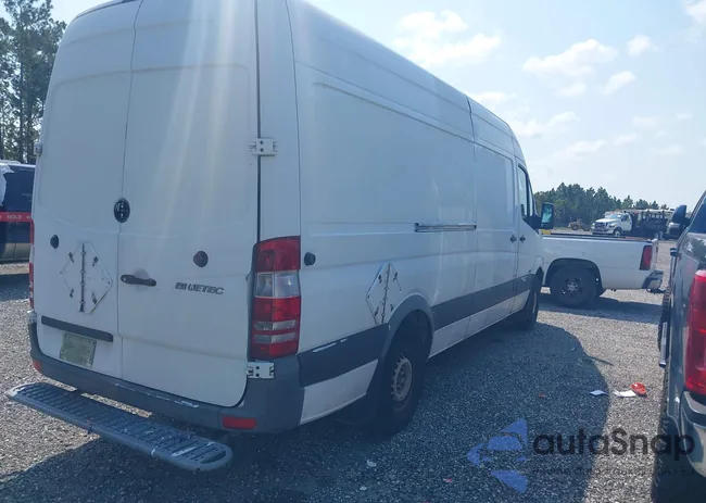 WD3PE8CB5C5710802: 43270286