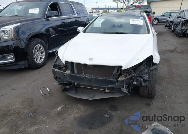 WDDKJ5KB4EF279111: 43270293