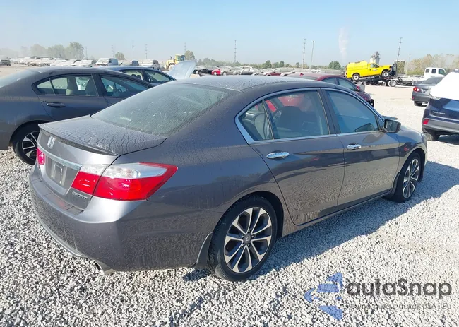 1HGCR2F57FA144683: 43270410