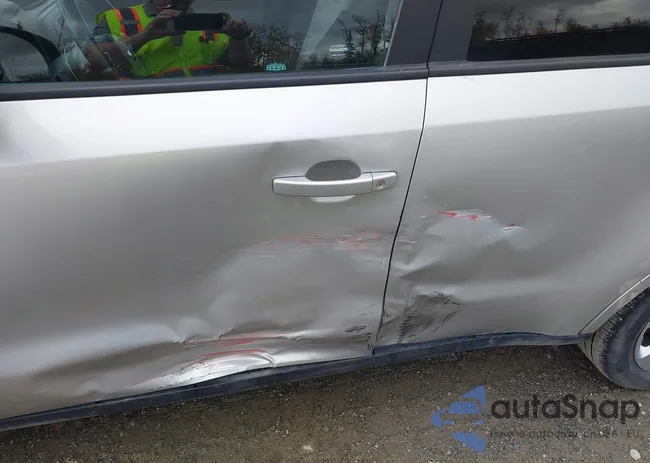 KNDJN2A23J7599051: 43269660