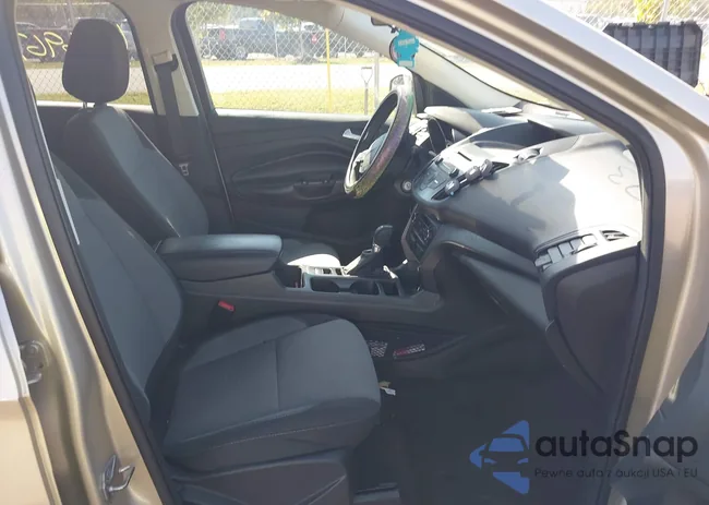 1FMCU9GDXHUC21779: 43269673