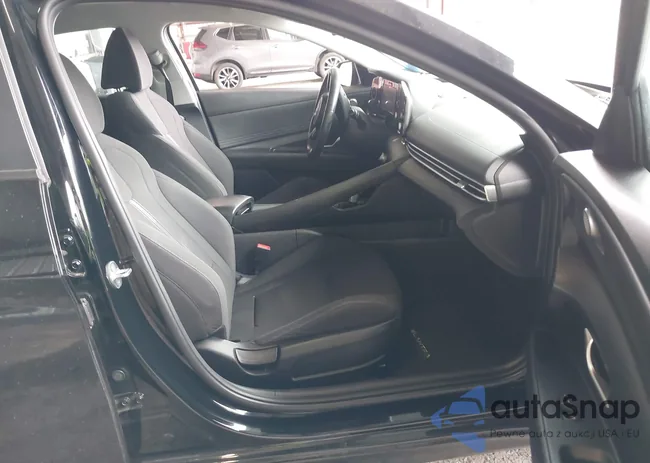 KMHLS4AG0MU064883: 43269694