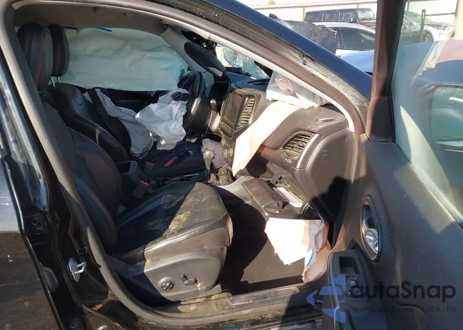 1C4PJMDX2KD429744: 43269813