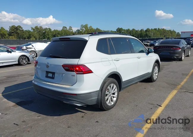 3VV1B7AX2JM026408: 43270909