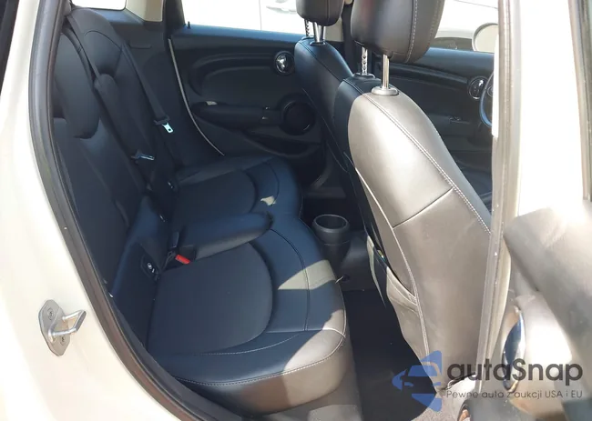 WMWXU1C58G2D10752: 43271037