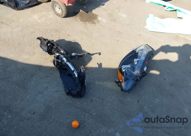 1FMCU9G62NUB37632: 43271089