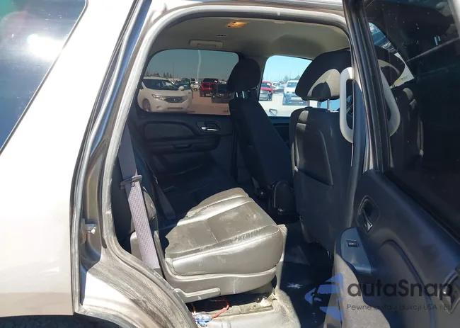 1GNLC2E07CR155080: 43271101