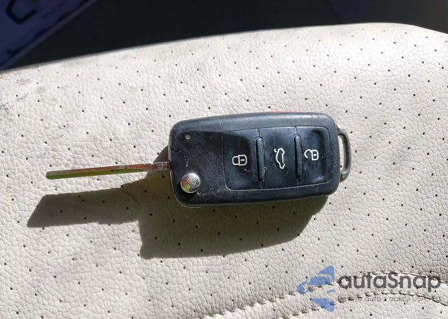 1VWBS7A34EC032439: 43271122