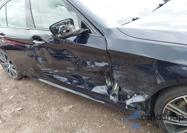 WBAJE5C34HG915426: 43271193