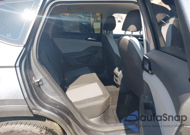 3VV8X7B27RM061105: 43271226