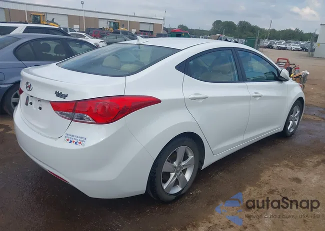 5NPDH4AE9DH285091: 43271237