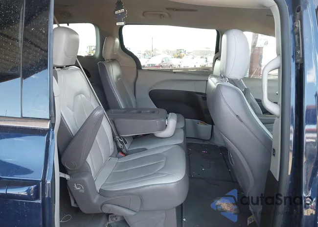 2C4RC1BG1HR609002: 43270500