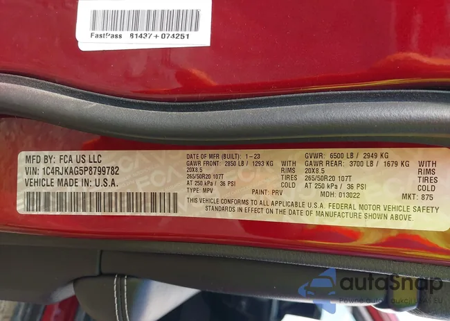 1C4RJKAG5P8799782: 43270724