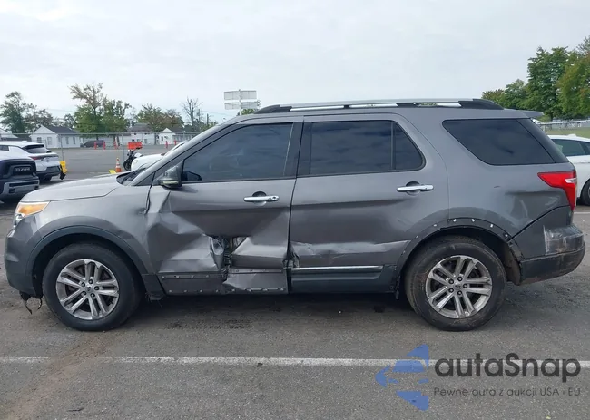 1FMHK8D89BGA58528: 43270735