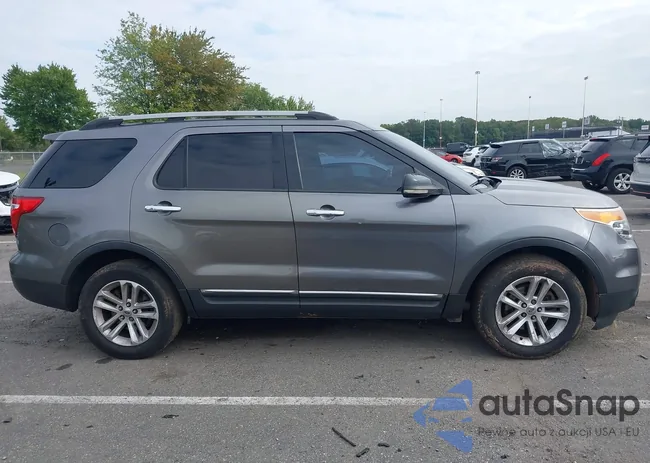 1FMHK8D89BGA58528: 43270735