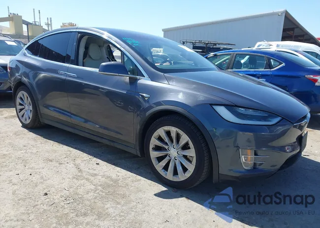 5YJXCBE27JF129657: 43270772