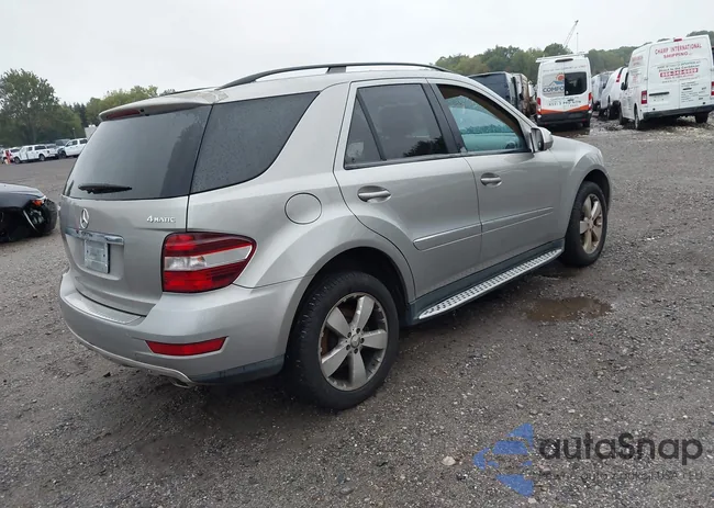 4JGBB86E69A477541: 43271833