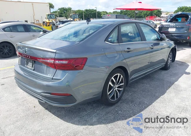 3VW7X7BU7SM012825: 43271877