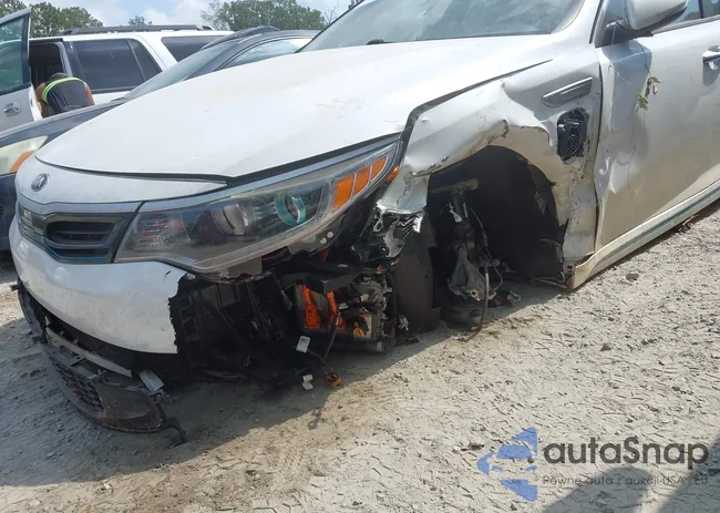 KNAGV4LD2H5010143: 43272047