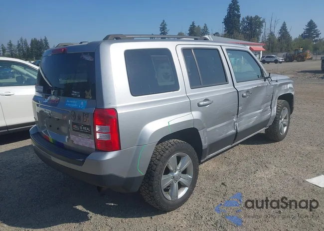 1C4NJRFBXHD151707: 43272178