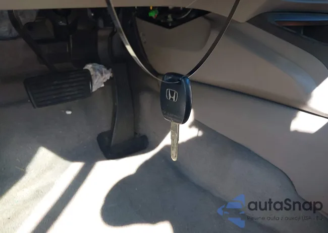 2HGFA1F53AH546323: 43272187