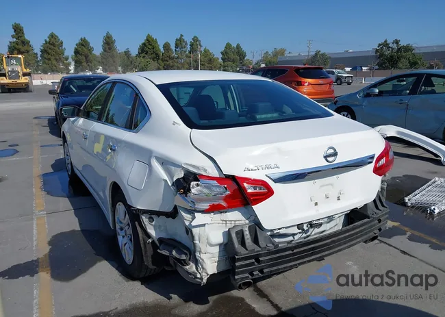 1N4AL3AP4GN312611: 43272202