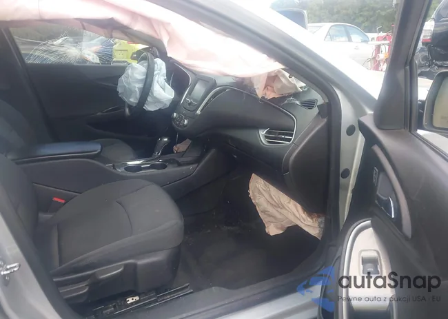 1G1ZB5ST8GF341670: 43272210