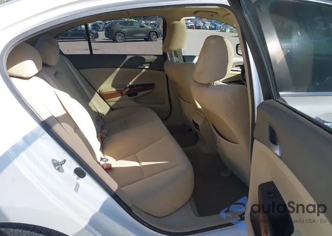 1HGCP3F77AA009449: 43272233