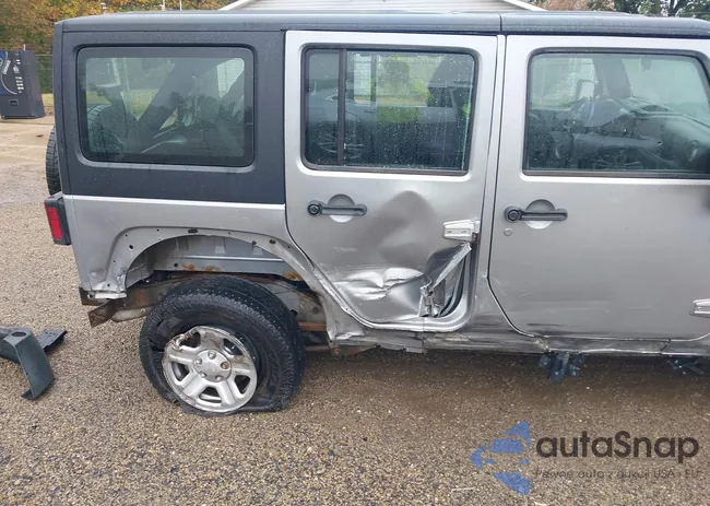 1C4BJWDG0DL6H4925: 43272414