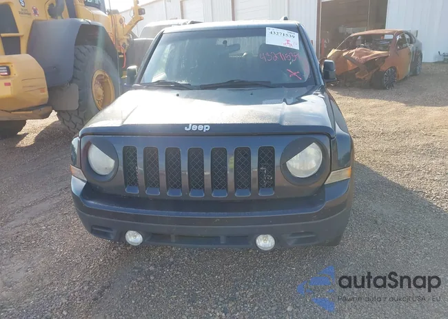 1C4NJPBB2ED758772: 43271539