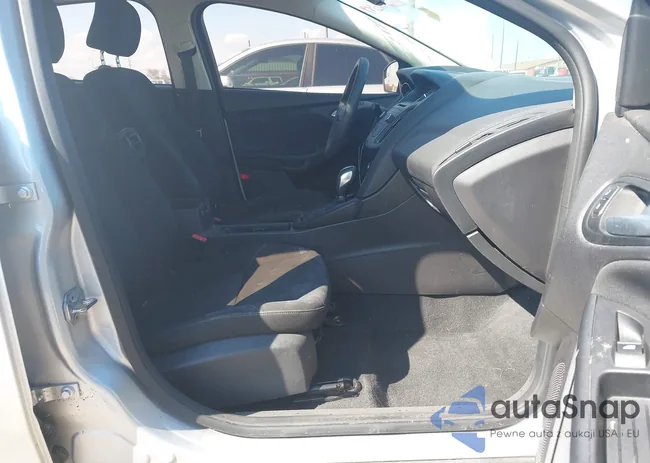 1FADP3F28FL205635: 43271599