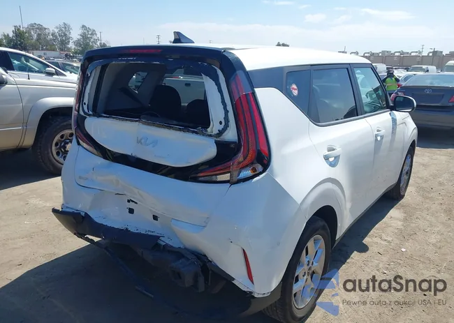 KNDJ23AUXP7880921: 43271616