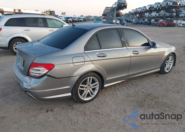 WDDGF4HB6DR269993: 43271661