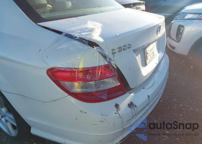 WDDGF8BB3AR121957: 43272830