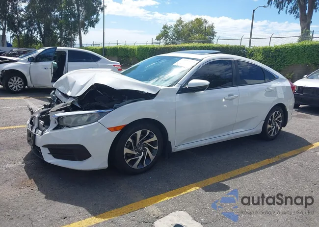 2HGFC2F7XJH542030: 43272843