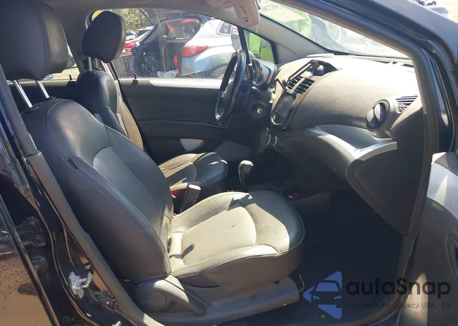 KL8CF6S9XFC765811: 43272861